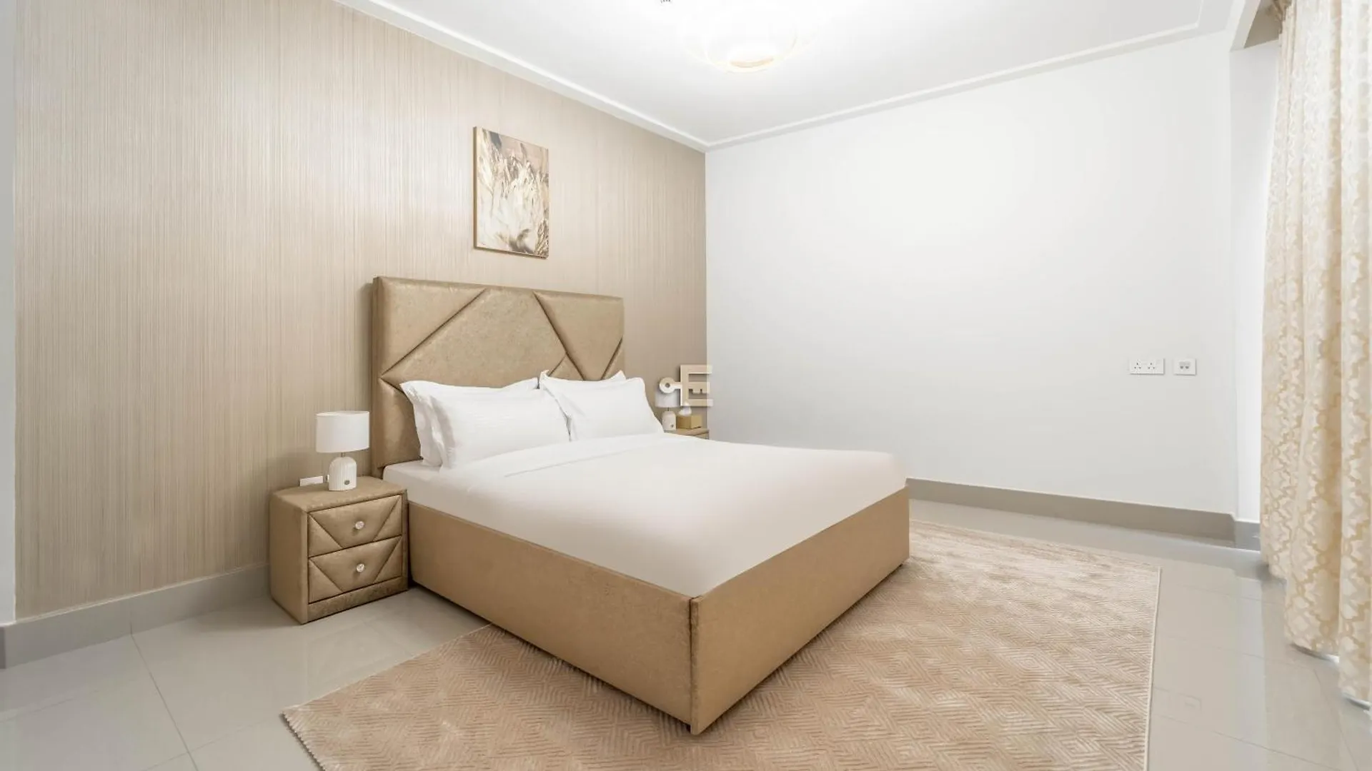 Downtown Elegance 2Br Near Dubai Fountain Apartment 0*,  United Arab Emirates