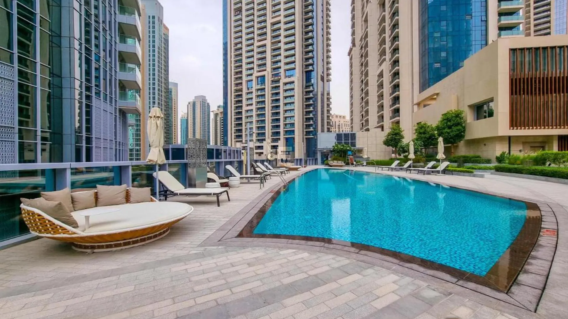 Downtown Elegance 2Br Near Dubai Fountain Apartment
